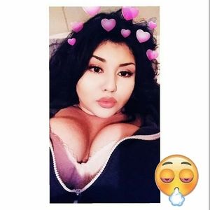 Meet your Posher, Roxanne